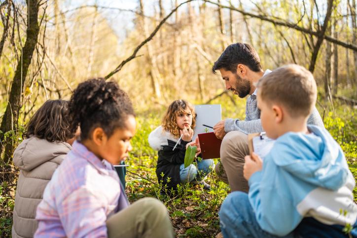 Storytime & Craft: Migration & Winter Survival at SOFO